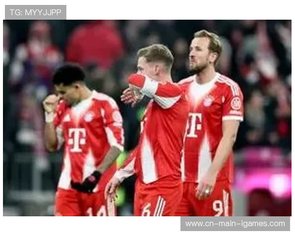 拜仁门将乌尔比希失误瞬间，奥格斯堡角球扳平比分